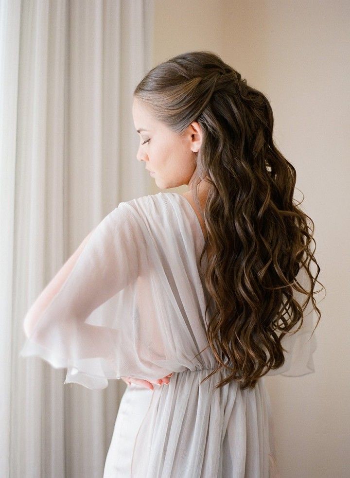 Wedding Hairstyles : Featured Photographer: Lacie Hansen; Wedding hairstyle idea. -