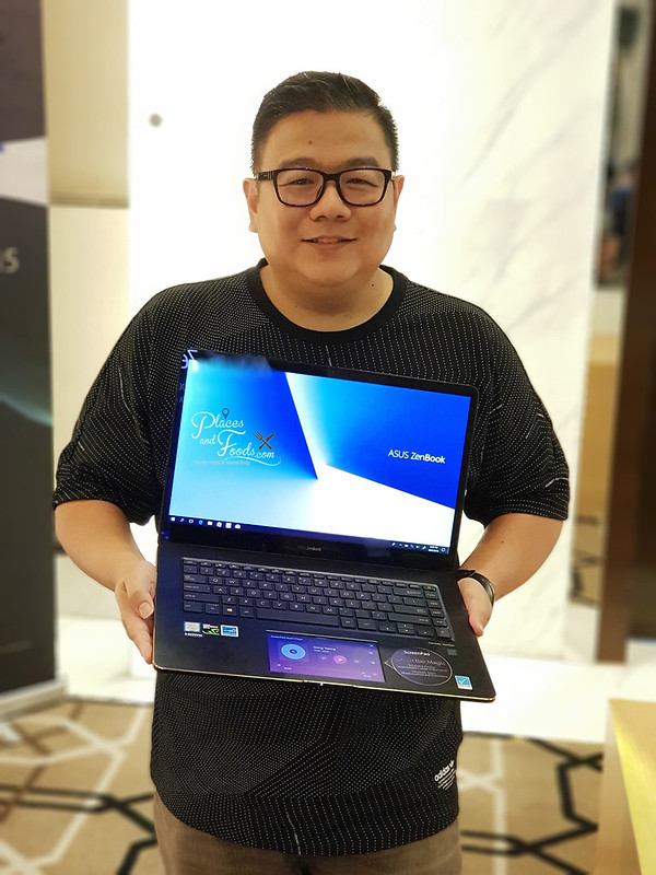 ASUS ZenBook Pro 15 UX580 Laptop