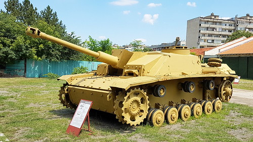 bulgaria yambol museum combat glory музей на бойната слава preserved bulgarian army vehicles tanks gun other equipment