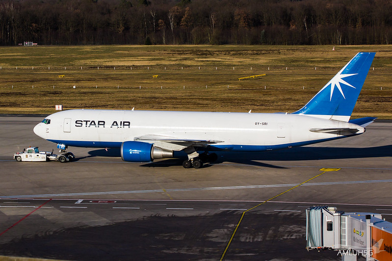 Star Air - B762 - OY-SRI (1)