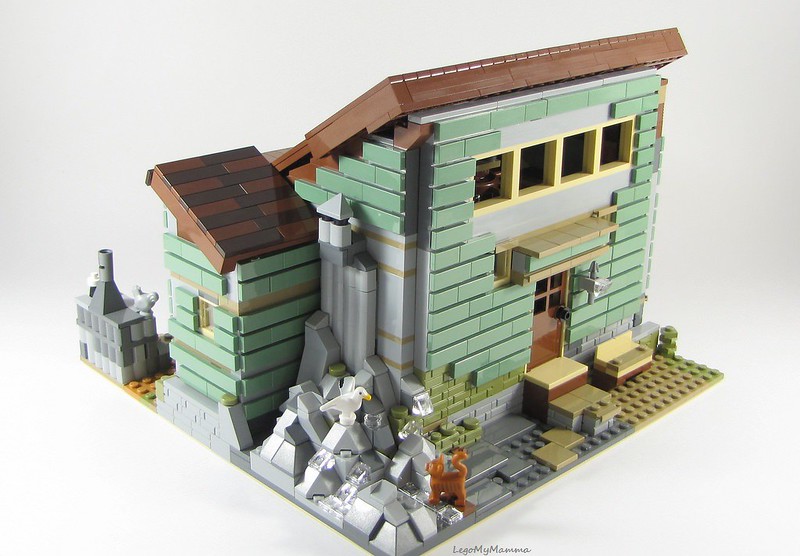 lego fisherman's shack
