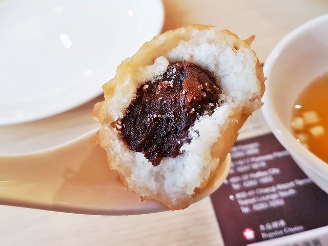 Deep-Fried Porcupine Bun With Red Bean Paste