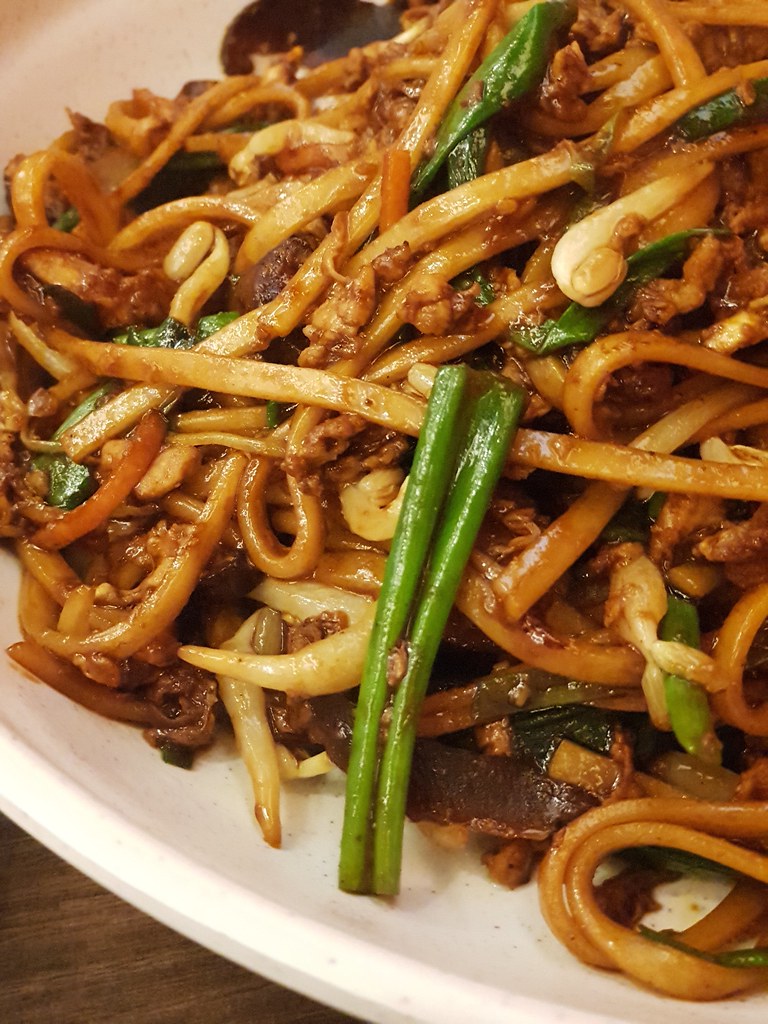 招牌上海炒面 Fried Shanghai Noodles rm$18.60 @ Esquire Kitchen (大人餐廳) Sunway Pyramid
