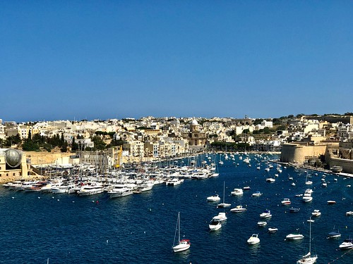 stangelo fort view kalkara port sea landscape malta birgu vittoriosa ciel water sky