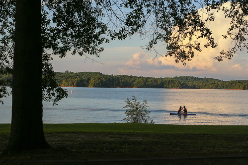 canon 6d sigma 50mm art lens andersonsc oconee county southcarolina pendleton townvillesc clemsonsc lakehartwell dog girl boat surfboard sunset outdoor scenic tree clouds paddling serene dusk rural upstate oconeepoint corpsofengineers campsite summer september southern america usa