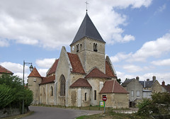 Druyes-les-Belles-Fontaines (Yonne) - Photo of Molesmes