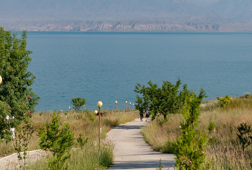 toktogul kyrgyzstan centralasia asia countryside lake mountainlake road reservoir