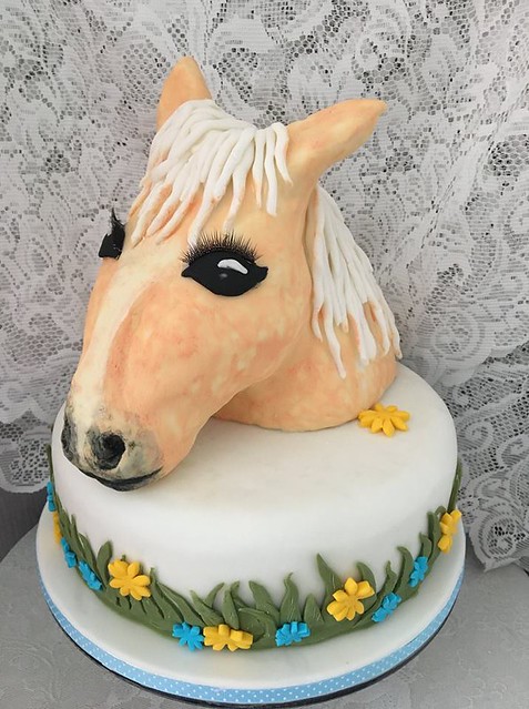 Horse Cake by Let's Cake It