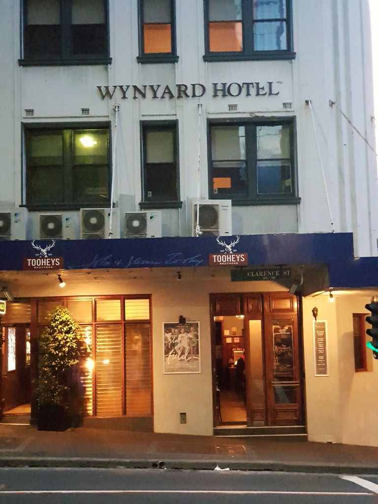 @ Wynyard Hotel at Clarence St., Sydney