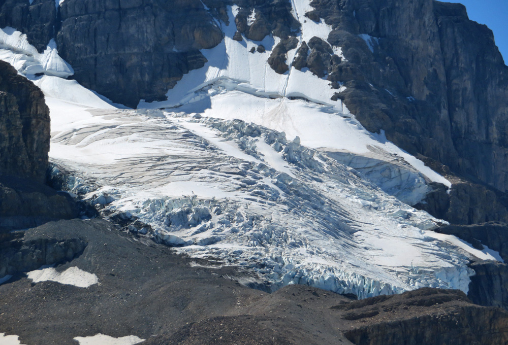 columbia-icefields-glacier