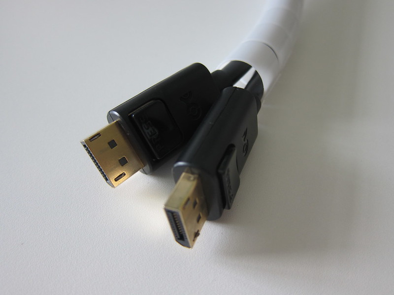 CalDigit - Thunderbolt 3 mini Dock (DisplayPort) - Dual DisplayPort Cables