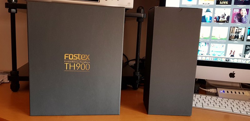 Hablando de los nuevos FOSTEX TH900 MK2 SAPPHIRE BLUE  (Edición Limitada 5 Aniversario) 30909246368_6e3d9e1d3d_c