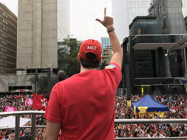 Free Lula Music Festival gathers thousands in São Paulo