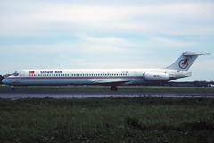 Onur Air MD-88 TC-ONP BCN 24/04/2000