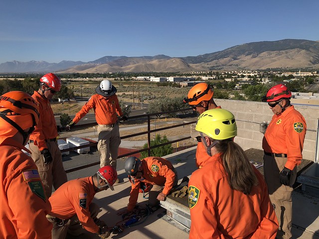High Angle Rope Rescue Training – Carson City Sheriff's Search and Rescue