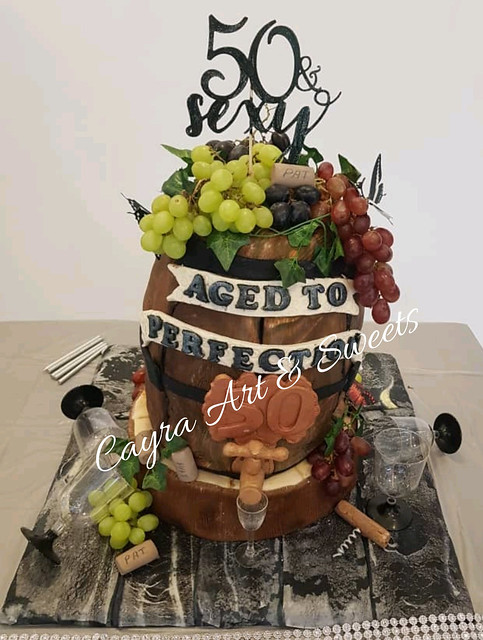 Cake by Cayra Art & Sweets