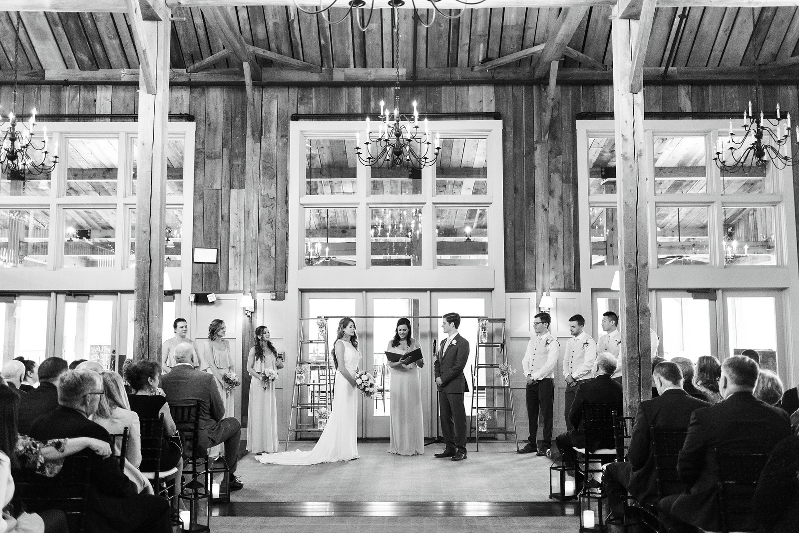 barn-mass-wedding
