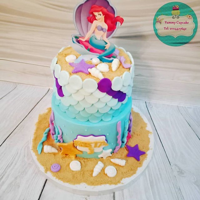 Cake by Yummy Cupcake