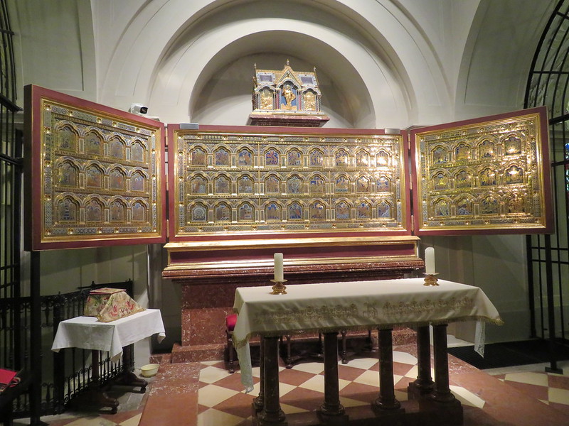 Stift Klosterneuburg - Verduner Altar