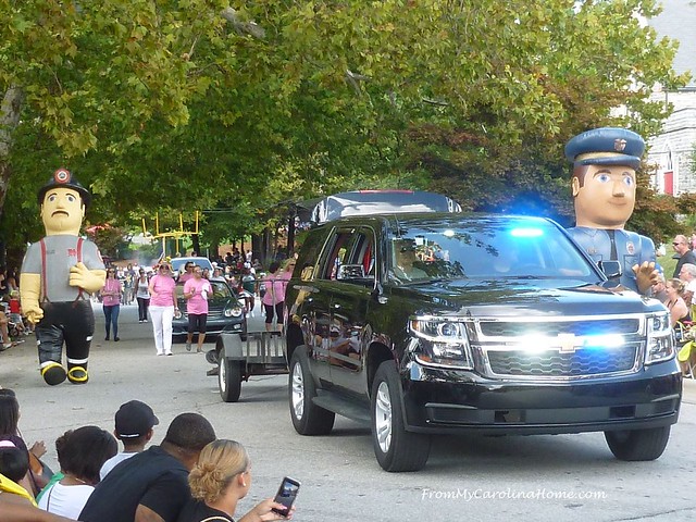 King Apple Parade 2018 at FromMyCarolinaHome.com