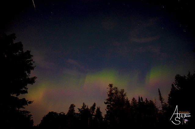 South Bay Aurora Borealis w/shooting star & clouds
