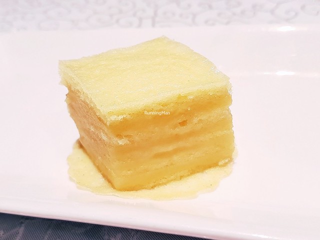 Steamed Sponge Cake With Custard