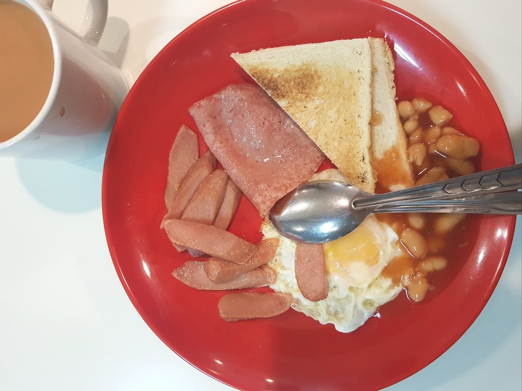 Breakfast set w/TehC rm$6.50 @ Tesstaurant Cafe KL Cosway