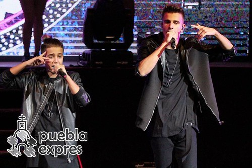 IMG_0380 [Espectáculos] Se presentaron con gran éxito Adexe & Nau en Puebla | Tu & Yo American Tour | Auditorio Metropolitano | Fotografías Mara González / Manuel Vela para Mv Fotografía Profesional / Edición y retoque www.pueblaexpres.com