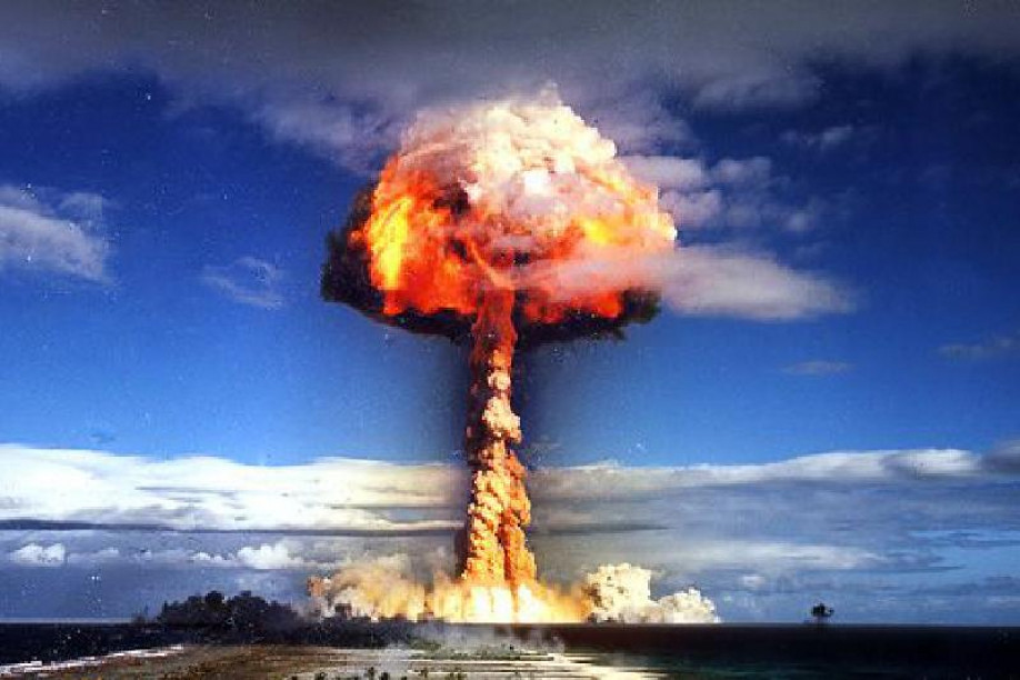 Как проводили ядерные взрывы. Семипалатинский полигон взрыва, полигона, ядерных, взрыв, испытаний, полигоне, озера, озеро, ядерный, ядерного, более, августа, метров, взрывы, работы, мощностью, около, время, рентген, только