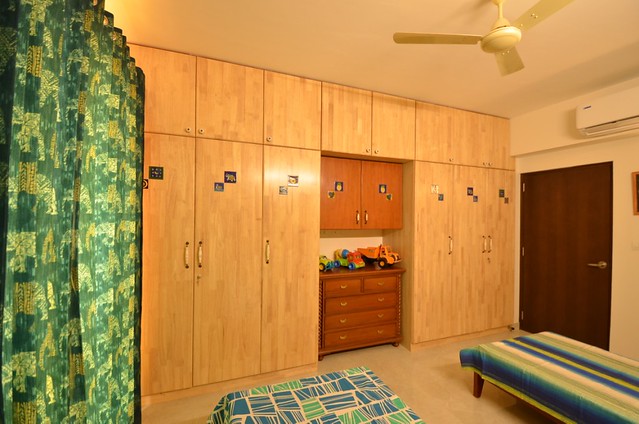 bedroom in rubber wood