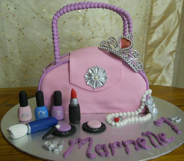Cake by Memorable Cakes & Parties