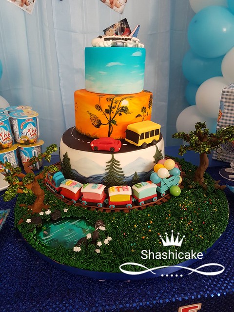 Cake by Shashika Kam of Shashicake
