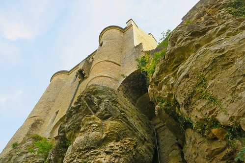 europe europa unioneuropéenne luxembourg luxemburg larochette fiels burg château remparts murailles tours towers