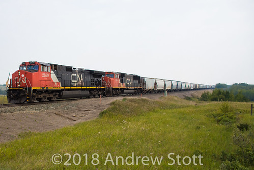 emd c449w canadiannationalrailway 2659 cnr 5651 train sd75i cn generalelectric alberta electromotivedivision locomotive ge wainwrightno61 canada ca