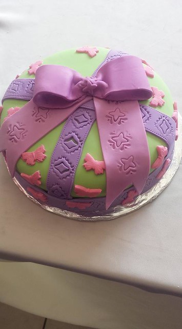 Cake by Trudes Cakery