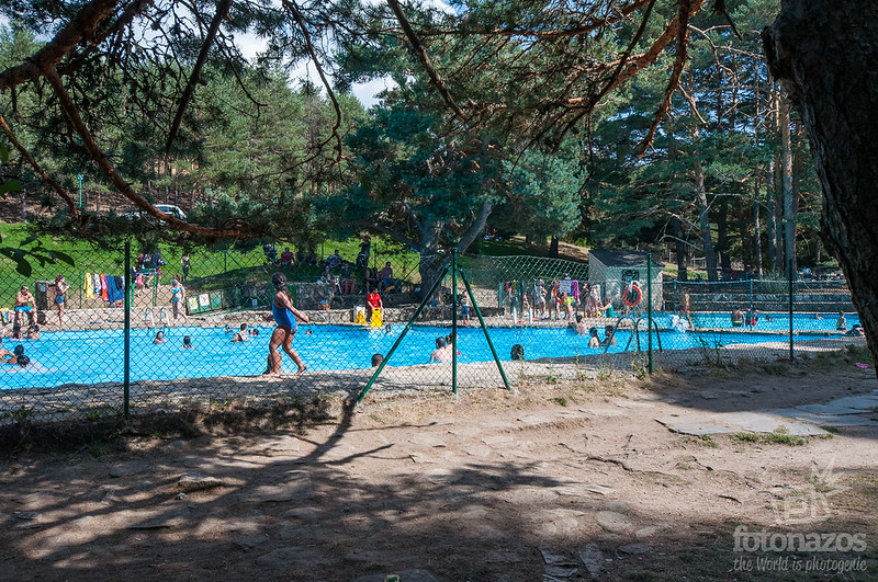 Área recreativa y piscinas de La Panera en el Espinar, Segovia