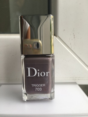 dior trigger nail polish