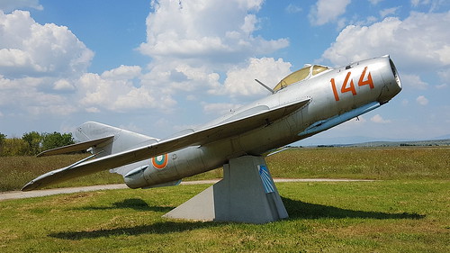 lim5 mikoyangurevich mig17 bulgaria air force serial 144 preserved bezmer