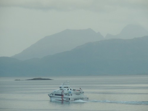 ferry floyfjell fjord sea ocean harstad mountains scandicharstad roomwithaview troms norway august 2018 hárstták