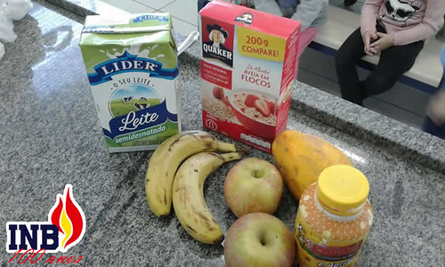Maternal manhã - Fazendo Vitamina Nutritiva
