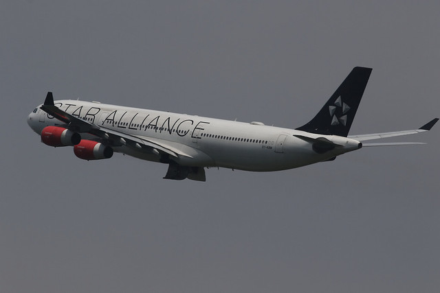 Scandinavian Airlines OY-KBM  "Astrid Viking"/Star Alliance Scheme