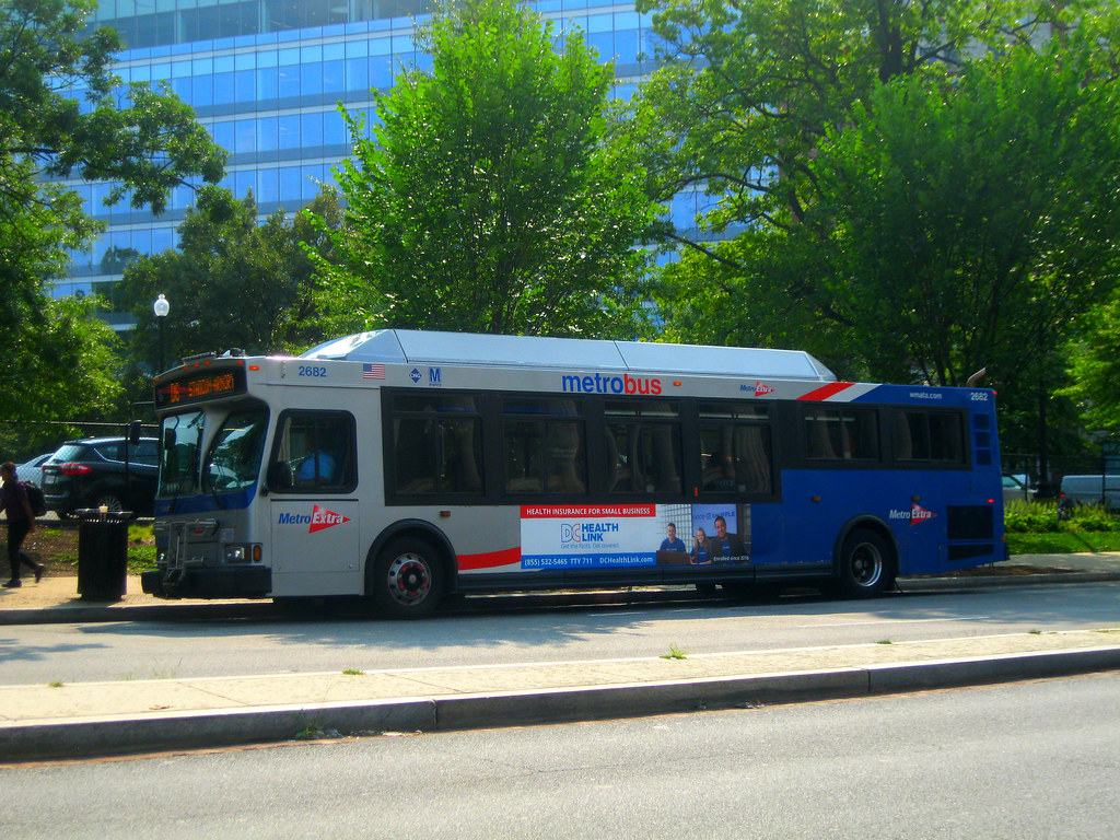 2006 Orion VII CNG 2682 on the D6 (WMATA Metrobus) at Massachusetts Avenue NE & E Street NE