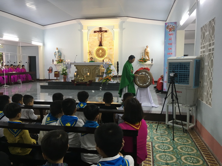 Giáo xứ Phú Thạnh khai giảng năm học giáo lý 2018-2019