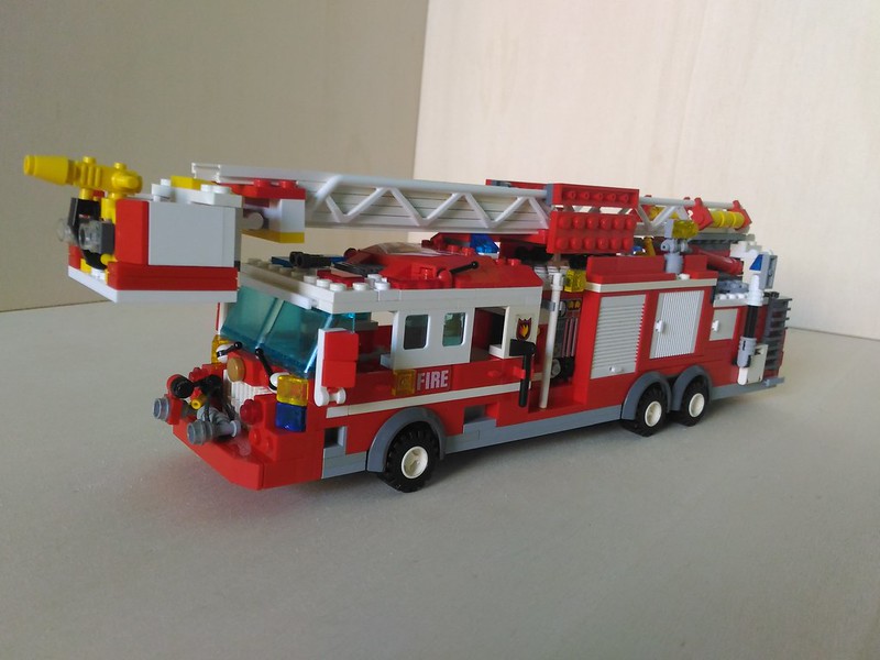 lego ladder fire truck