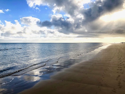 australia clouds east herveybay queensland ripples sand sea sunrise torquaybeach
