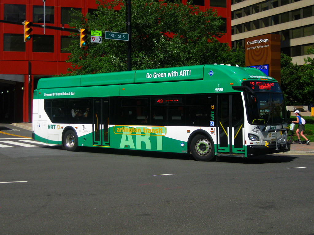 2018 New Flyer "Xcelsior" XN40 5285 on the 43 (Arlington Transit) at the Crystal City Metrorail Station