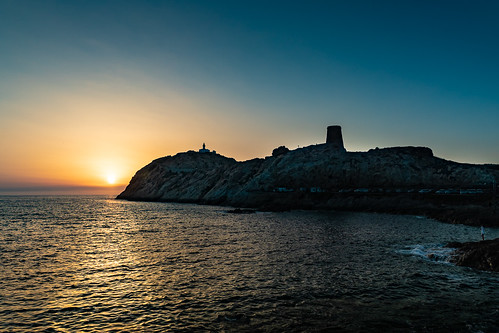 korsika corsica corse sunset turm geueserturm küste coast colours landscape