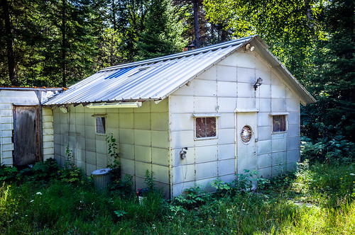 dilapidated cabin abandoned woods beaverisland metal michigan unitedstates us