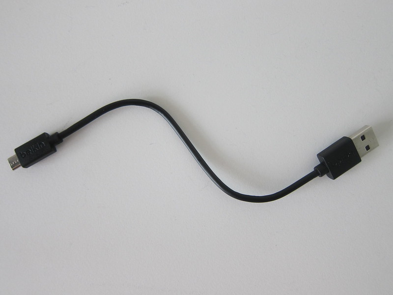 Belkin Pocket Power 10K Power Bank - 15cm Micro USB Cable