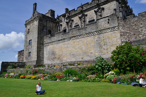 10 días de ruta por Escocia con niña de 7 años - Blogs de Reino Unido - Etapa 2. Vuelo desde Barcelona, Stirling, Doune Castle y Lodge Forest Visitor (2)